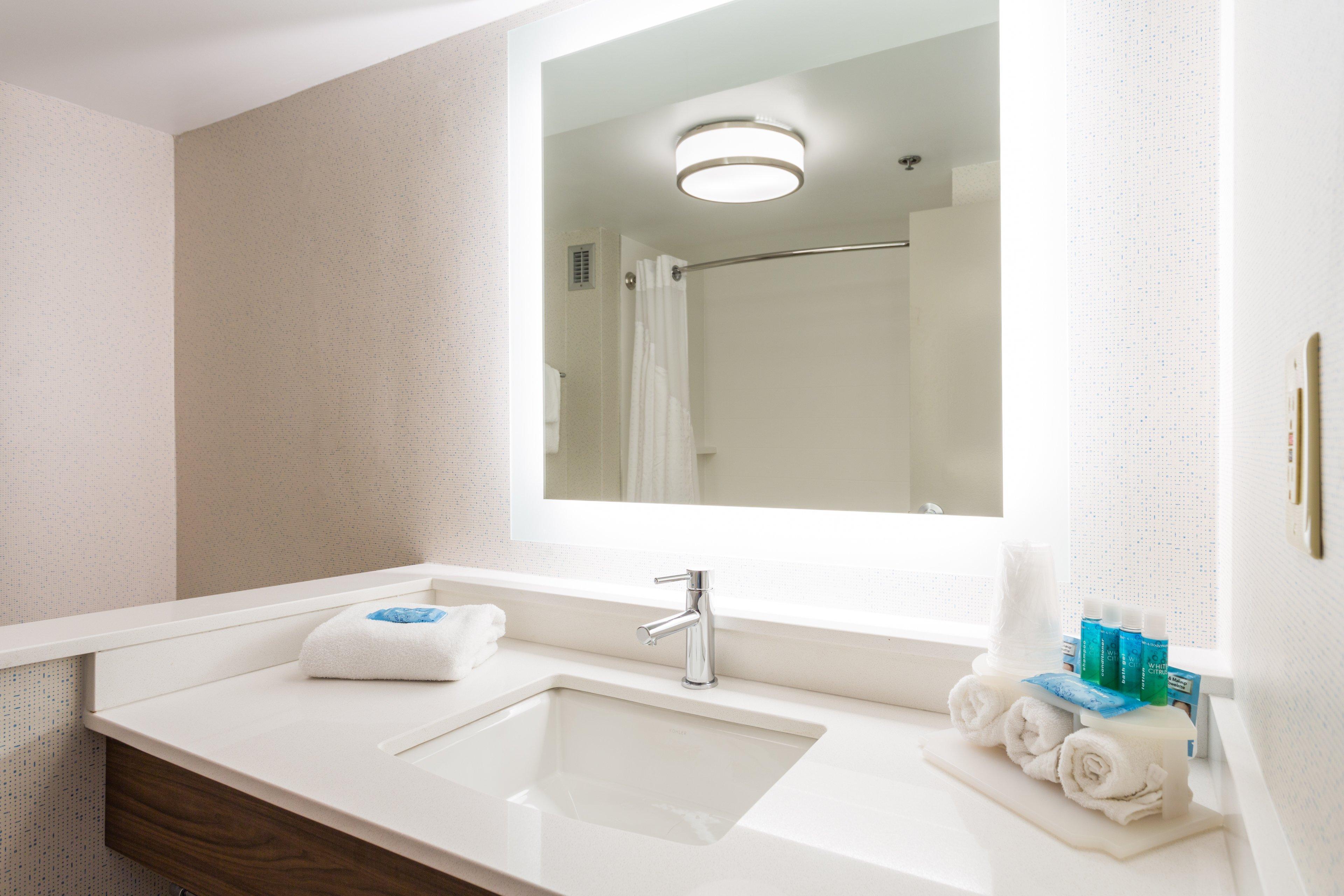 Holiday Inn Express & Suites Wilmington-University Center By Ihg Zewnętrze zdjęcie