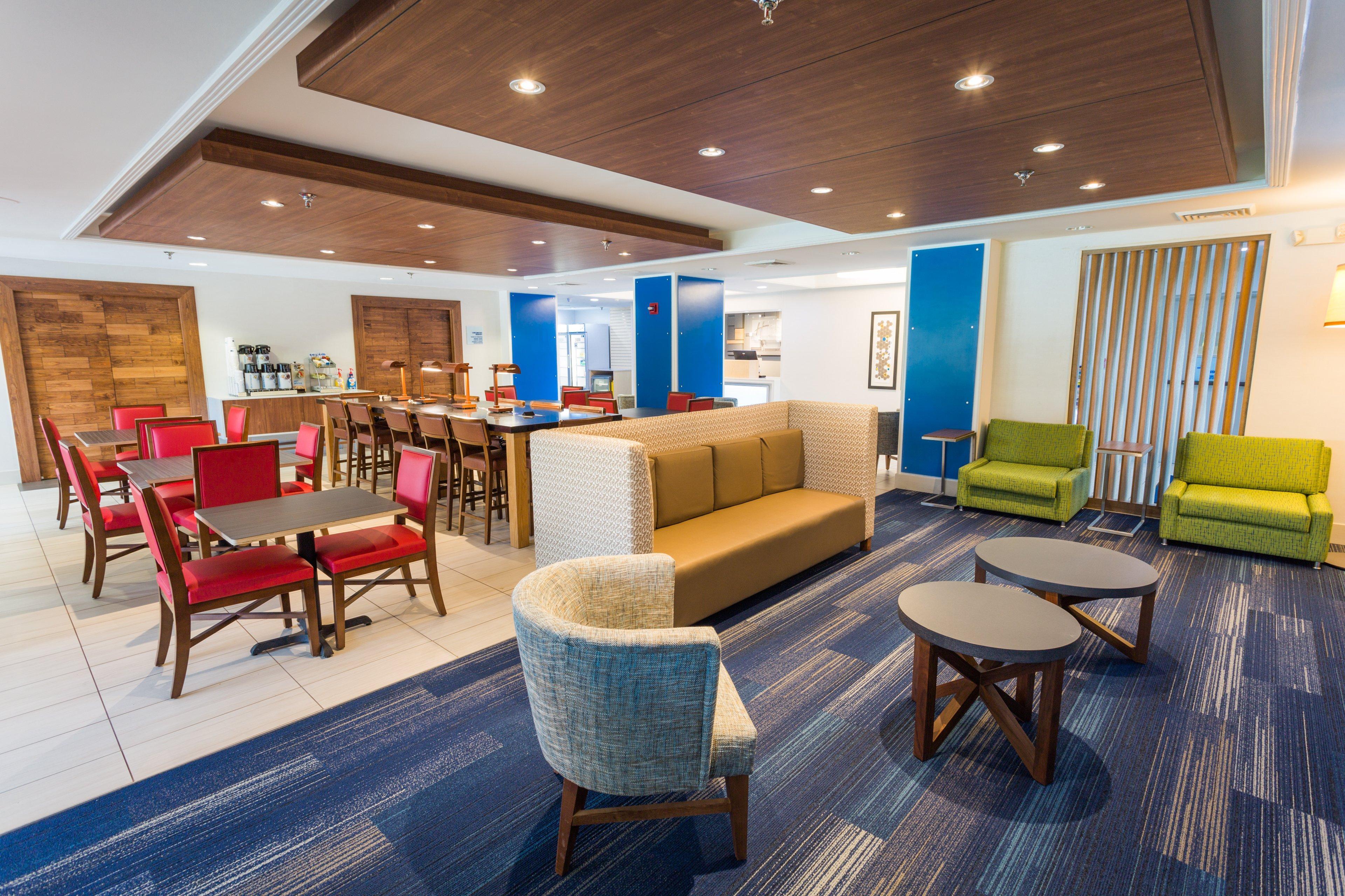 Holiday Inn Express & Suites Wilmington-University Center By Ihg Zewnętrze zdjęcie